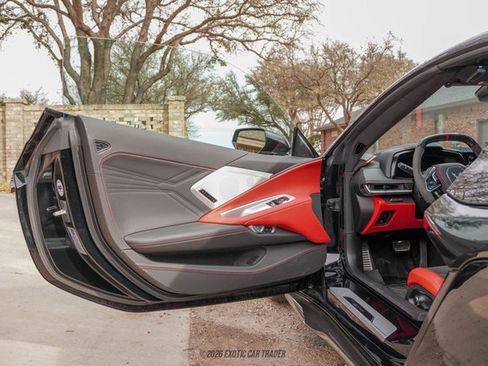 Used 2025 Chevrolet Corvette Z06 w/ Z07 Performance Package image 19