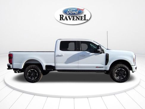 Used 2024 Ford F250 Lariat w/ Lariat Ultimate Package AWD/4WD image 3