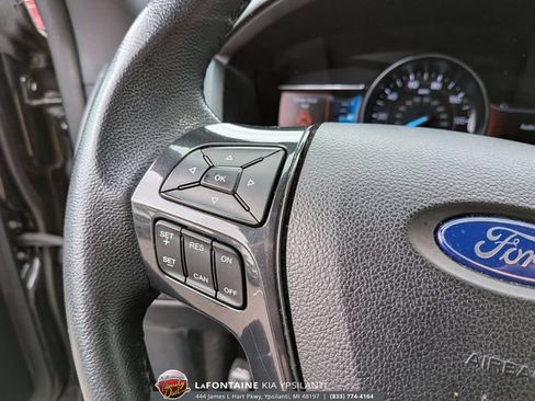 Used 2019 Ford Explorer XLT w/ Equipment Group 202A FWD image 19