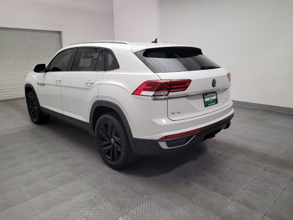 Used 2022 Volkswagen Atlas Cross Sport SE FWD image 5