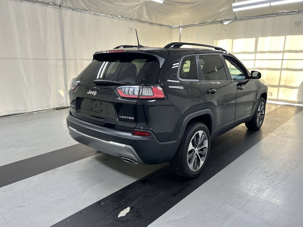 Certified 2022 Jeep Cherokee Limited w/ Elite Package AWD/4WD image 2