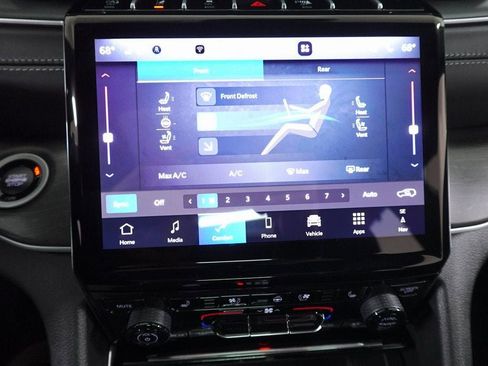 New 2025 Jeep Grand Cherokee L Limited w/ Luxury Tech Group II image 20