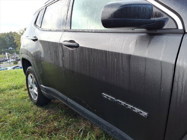 Used 2020 Jeep Compass Sport w/ Cold Weather Group AWD/4WD image 5