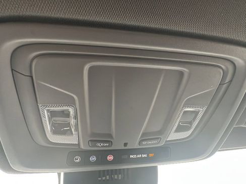 Used 2024 Chevrolet Silverado 1500 LT image 27