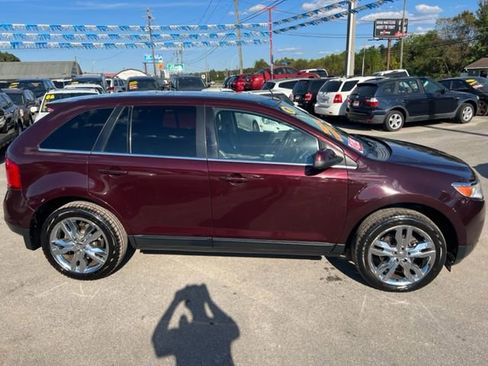Used 2011 Ford Edge Limited w/ 301A Rapid Spec Order Code image 6