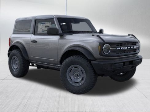 New 2025 Ford Bronco Base w/ Sasquatch Package image 7