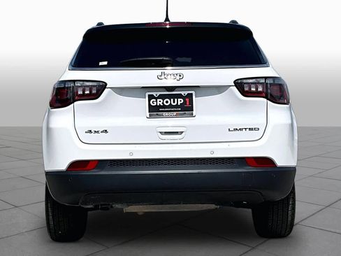 Used 2025 Jeep Compass Limited AWD/4WD image 5