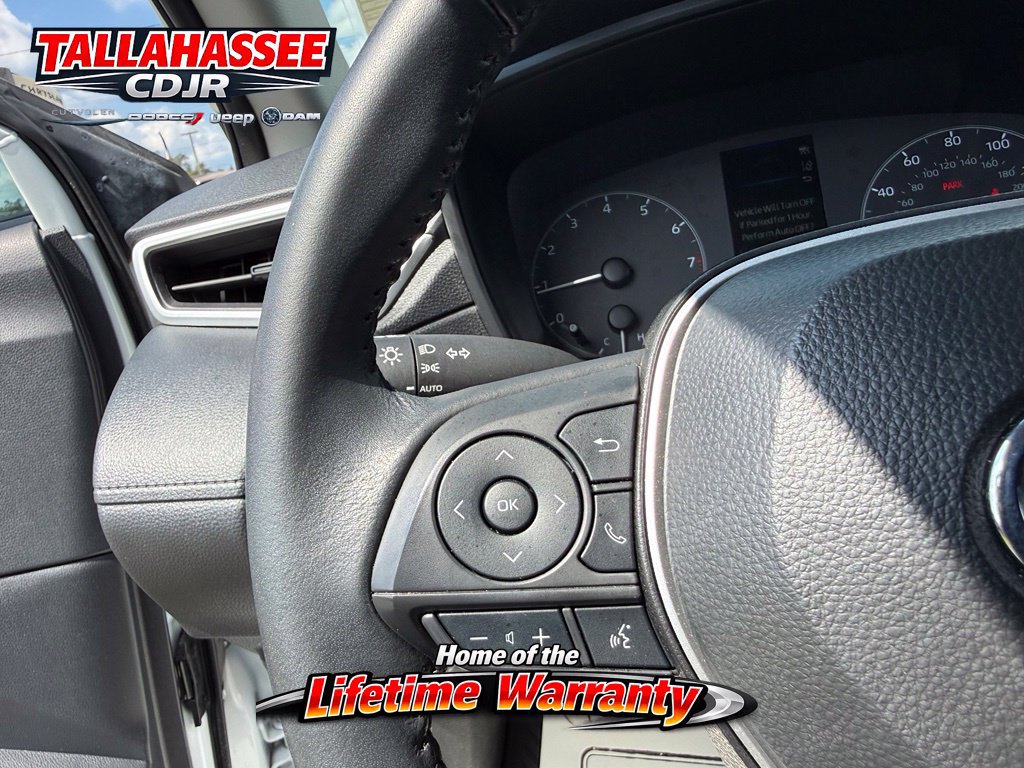 Used 2024 Toyota Corolla Cross LE FWD image 25