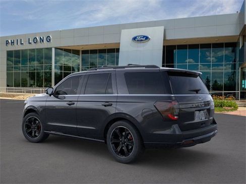 New 2024 Ford Expedition Limited image 4