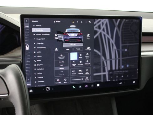 Used 2023 Tesla Model X AWD/4WD image 9