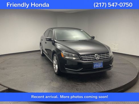 Used 2014 Volkswagen Passat TDI SE FWD image 1