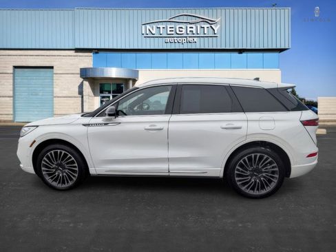 Used 2020 Lincoln Corsair Reserve w/ Equipment Group 202A image 6