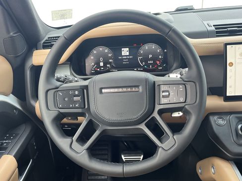 New 2025 Land Rover Defender 90 V8 image 14