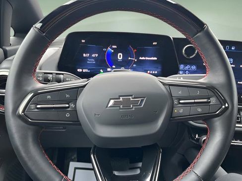 Used 2024 Chevrolet Equinox EV RS image 15