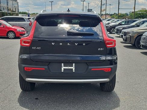 Used 2023 Volvo XC40 B5 Plus w/ Driver Assist Package AWD/4WD image 14