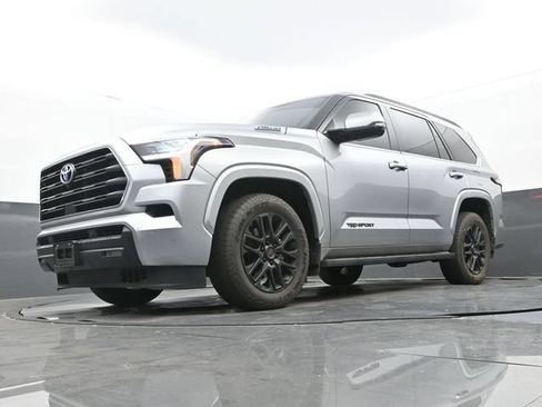 Used 2024 Toyota Sequoia SR5 w/ SR5 Premium Package RWD image 12