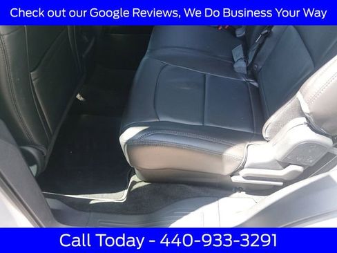 Certified 2018 Ford Explorer XLT w/ Equipment Group 202A AWD/4WD image 34