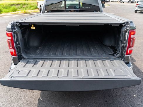 Used 2019 RAM 1500 Big Horn RWD image 15
