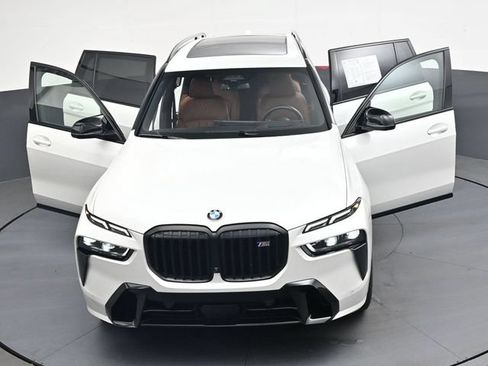 Used 2024 BMW X7 M60i w/ Executive Package AWD/4WD image 43