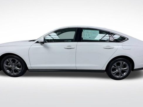Used 2024 Honda Accord EX image 5