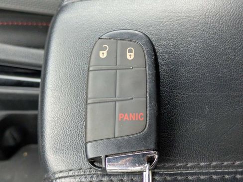 Used 2024 Jeep Compass Trailhawk AWD/4WD image 26