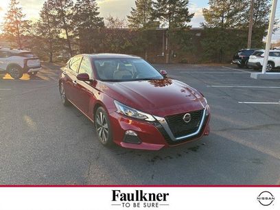 Certified 2022 Nissan Altima 2.5 SV w/ SV Premium Package