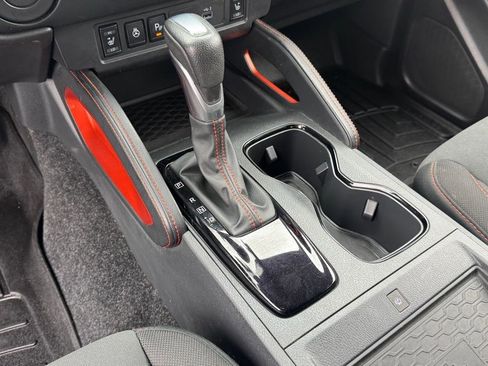 Used 2022 Nissan Frontier Pro-X image 21