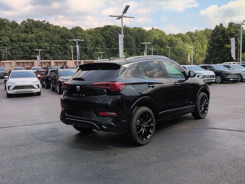 New 2026 Buick Encore GX Sport Touring w/ Advanced Technology Package AWD/4WD image 5