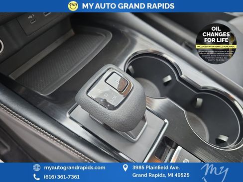 Used 2023 Nissan Rogue SL AWD/4WD image 25