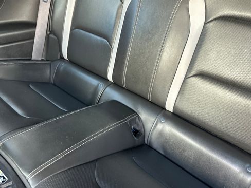 Used 2016 Chevrolet Camaro SS RWD image 14