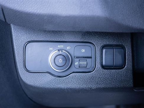 Used 2023 Mercedes-Benz Sprinter 2500 w/ Parking Package image 28