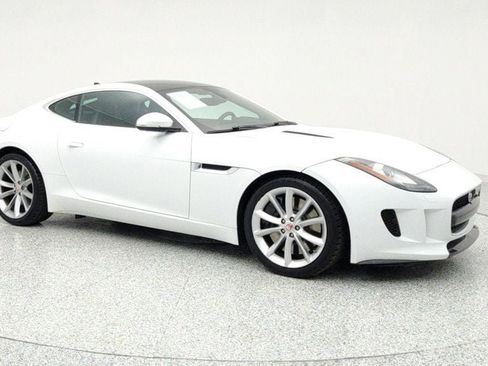 Used 2016 Jaguar F-TYPE S image 3