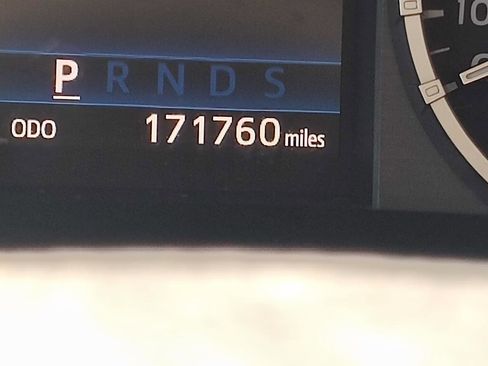 Used 2014 Toyota Tundra SR5 w/ SR5 Upgrade Package image 25