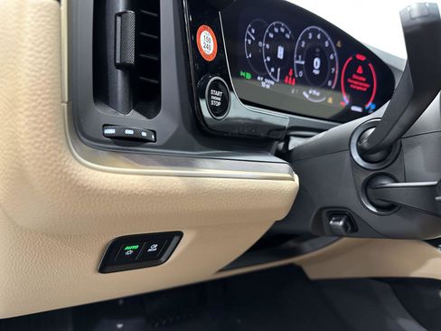 New 2026 Porsche Cayenne AWD/4WD image 20