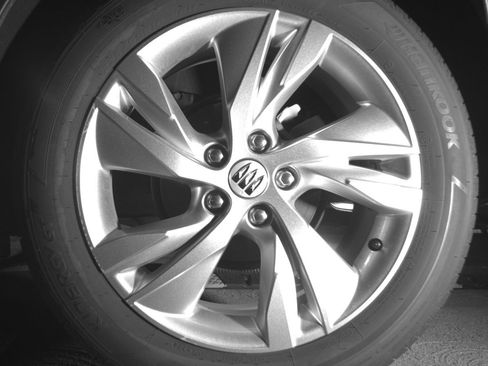 Used 2025 Buick Encore GX Preferred FWD image 14