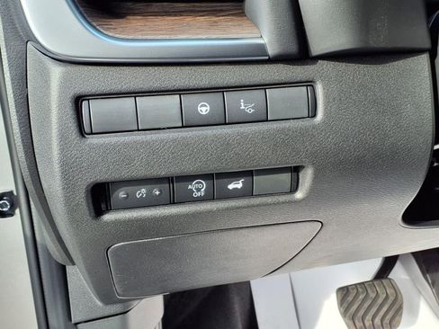 New 2025 Nissan Rogue Platinum w/ Tech Package image 23