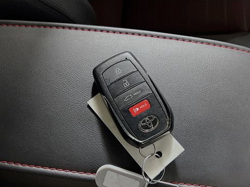 Used 2025 Toyota Corolla SE FWD image 36