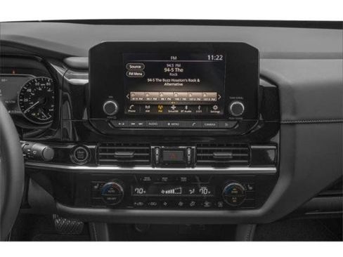 Certified 2025 Nissan Pathfinder SV image 13