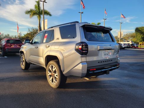 New 2026 Toyota 4Runner TRD Sport Premium AWD/4WD image 9