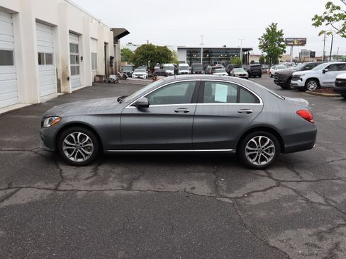 Used 2018 Mercedes-Benz C 300 4MATIC Sedan image 7