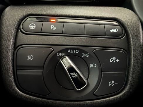 Used 2021 INFINITI QX50 Luxe FWD image 30