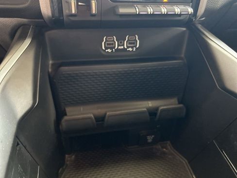 Used 2024 RAM 3500 Big Horn w/ Night Edition image 49