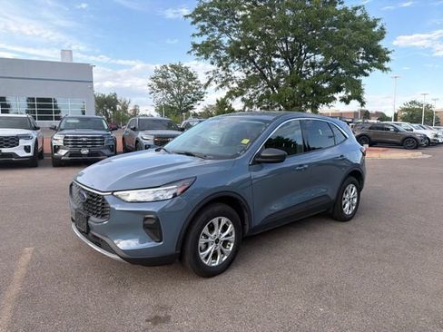 Certified 2024 Ford Escape Active AWD/4WD image 5