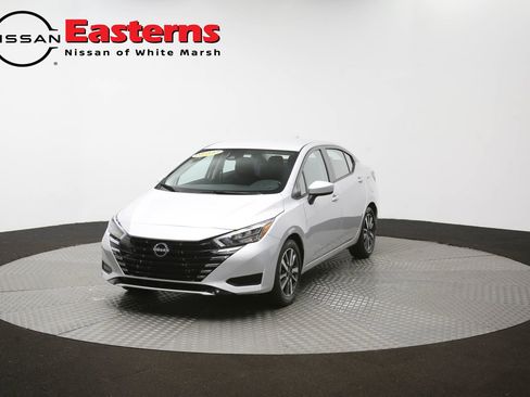 Used 2025 Nissan Versa SV FWD image 53