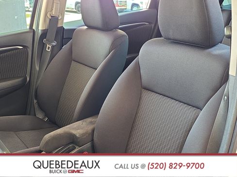 Used 2018 Honda Fit EX image 11