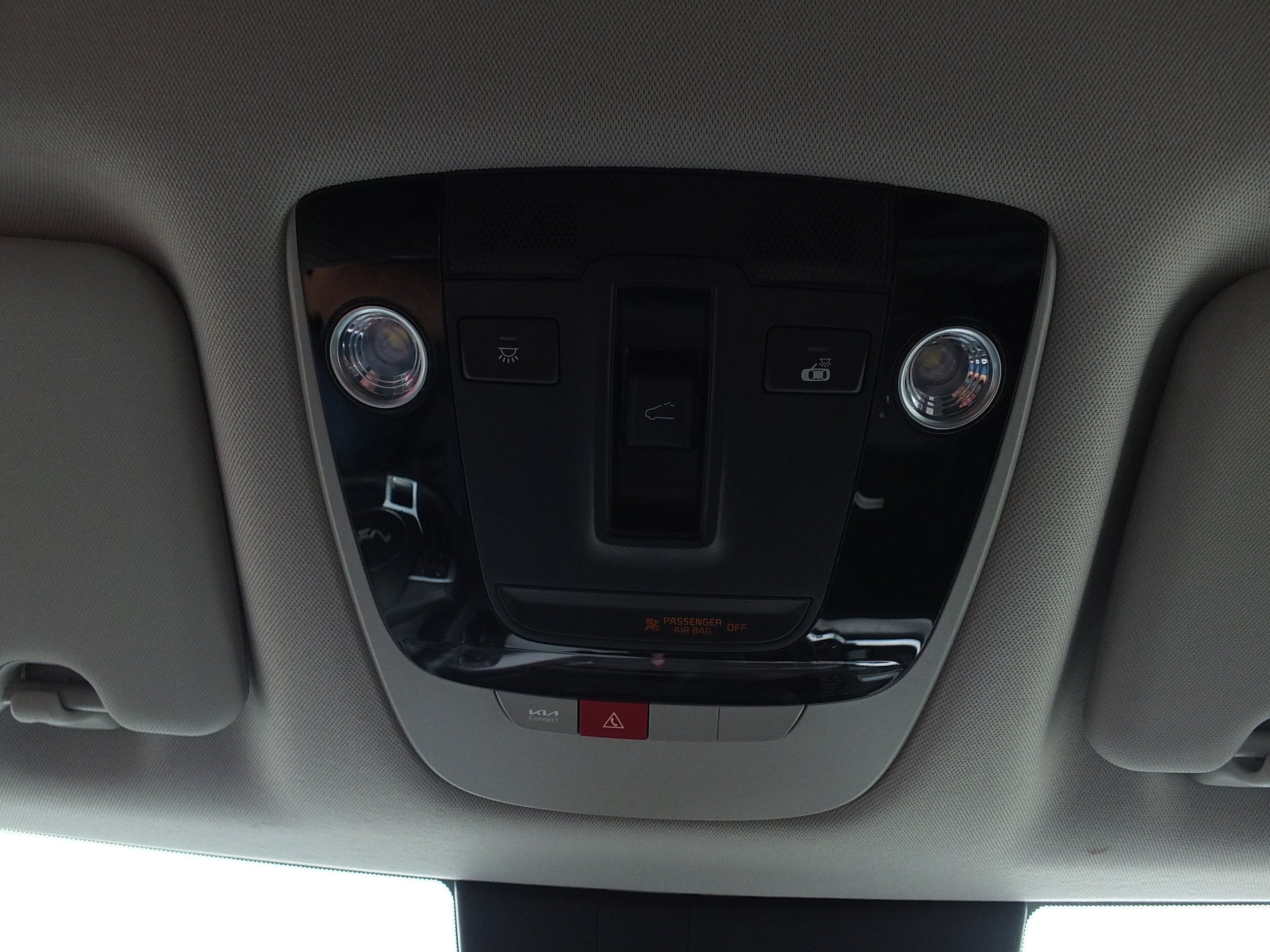 Used 2025 Kia Sportage SX FWD image 30