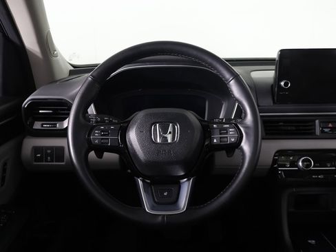 Used 2023 Honda Pilot Elite image 48