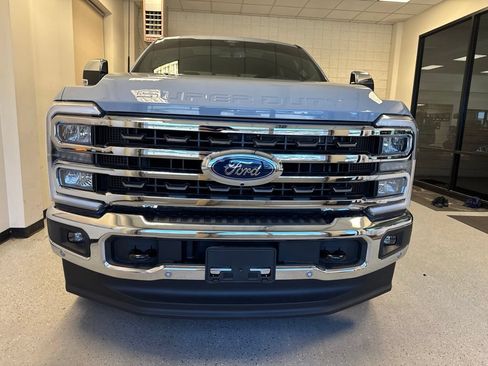 New 2026 Ford F250 King Ranch w/ Chrome Package AWD/4WD image 15
