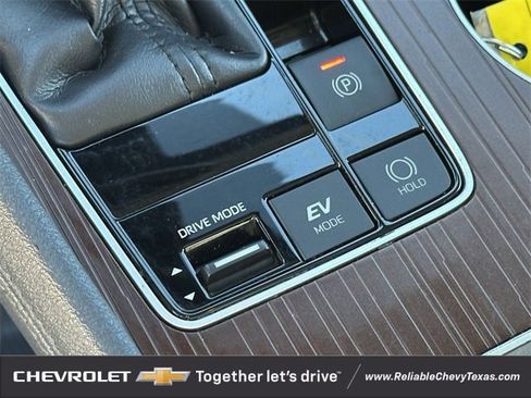 Used 2023 Toyota Sienna XLE image 23