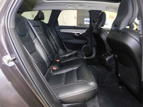 Used 2022 Volvo V90 B6 Cross Country AWD/4WD image 68